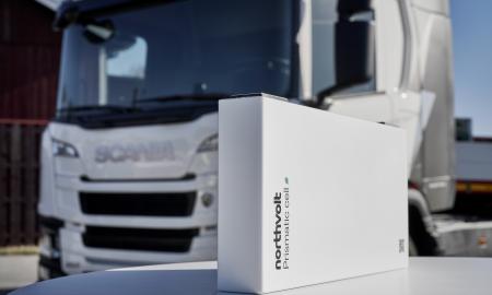 „Northvolt“ ir „Scania“ pristatė „žaliąjį“ akumuliatorių, kuris tarnaus net 1,5 mln. kilometrų