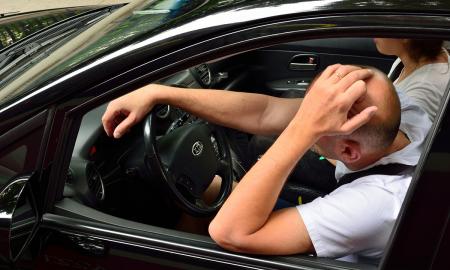 Kasdienės kelionės į darbą ir atgal gali būti žalingos: mokslininkai paaiškina, kodėl