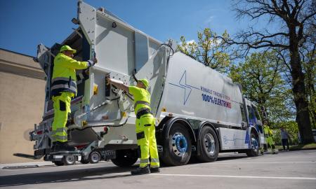 Kauno bendrovė pirmoji Lietuvoje išbandys elektra varomą šiukšliavežį
