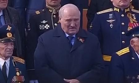 „Puikus artistas. Sugadino visą šventę Putinui“. Netikėta žinia, ką galimai daro Lukašenka