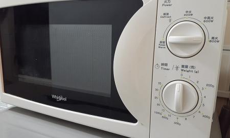 Kaip iš tiesų veikia mikrobangų krosnelė? Kai kurių dalykų greičiausiai nė nežinojote