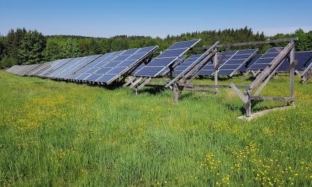 Kas aptarnaus saulės elektrinę įmonei sustabdžius veiklą?