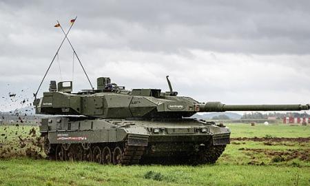Rusijoje kelia bangą. Duoda po milijoną už vieną tanką „Leopard“ (Video)