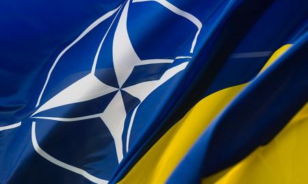 Parlamentarai apie NATO pasiūlymą Ukrainai: kai kurios Aljanso narės nesupranta, kad jis reiškia įšaldytą karą