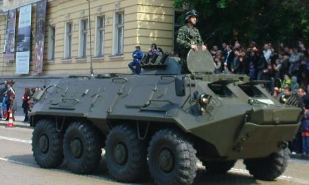 100 šarvuočių armada. Galinga žinia iš Bulgarijos. Kas pajudės į karą