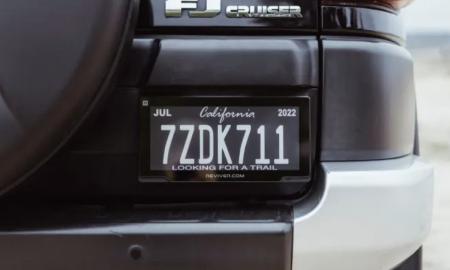 „Ford“ automobiliai gaus niekada nematytus valstybinius numerius. Kaip jie veikia (Video)