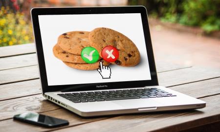 „Accept all cookies“: su kuo sutinkate priimdami visus slapukus?