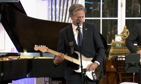 Tokio Antony Blinkeno nesate matę! Soc. tinklai sprogsta nuo netikėto video