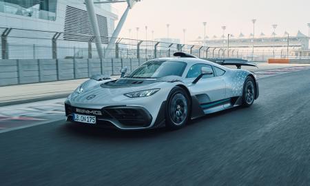 Elektromobilis, hibridas ar vidaus degimo variklis? Kaip pasirinkti tinkamiausią automobilį?