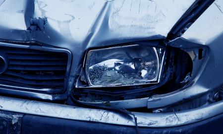 Tyrimas. Atskleidė kelerių metų amžiaus automobiliai apgadinami dažniausiai
