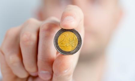 Mokslininkai 350 tūkst. kartų metė monetą. Skelbiami netikėti rezultatai