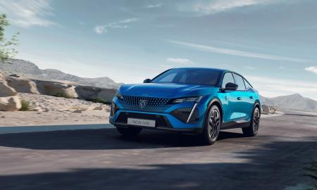 Mados vėjai neaplenkė „Lietuvos metų automobilio 2024“: kodėl vis daugiau žmonių renkasi kupė SUV?