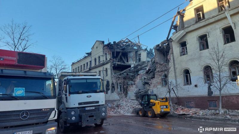 Sunaikinta istorinė ligoninė Charkive, sausio 16 d.