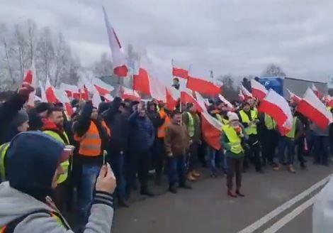 „Sytuacja szybko się komplikuje.  » Wojna z Polską.  Wszystko jest zablokowane (wideo)