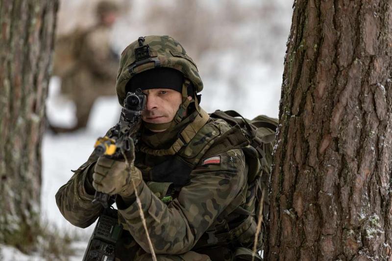 [ŽT] „To ich inicjatywa”.  Polscy żołnierze na Ukrainie.  Komentarz