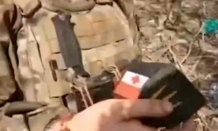 Visiškas fiasko. Sumaišė vėliavas. Propaganda parodė absurdišką melagieną (Video)