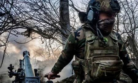 Ruošia „šoko kumštį.“ Smogs 14 divizijų ir 16 brigadų