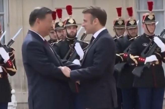 Xi Jinpingas Paryžiuje