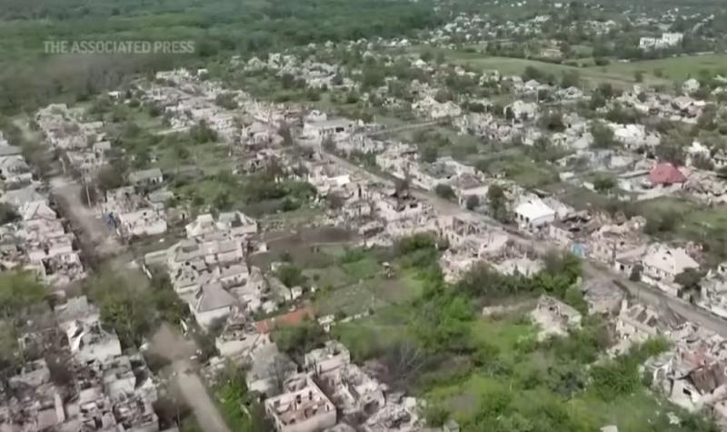 Sugriautas Ukrainos miestas