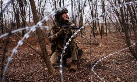 „Ten renkasi didžiulė minia.“ Ukraina gali susprogdinti visą Rusijos armiją. Tereikia vos 1 leidimo
