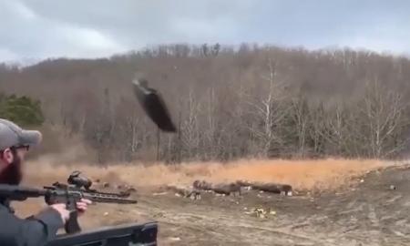 [ŽT] Karys to nesitikėjo. Atskrido tiesiai į galvą (Video)