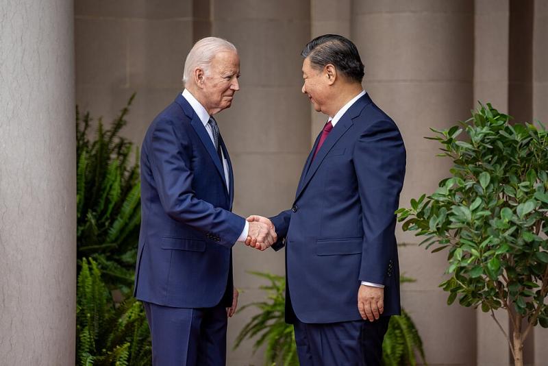 J. Bidenas ir Xi Jinpingas