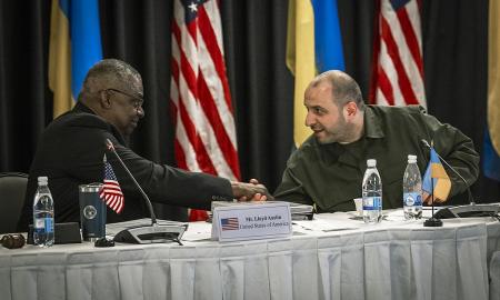 [ŽT] Skubus Ukrainos pranešimas JAV. „Reikia greitai sunaikinti Rusijos aerodromus.“ Kas vyksta 
