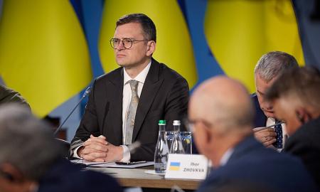 [ŽT] Kuleba: Ukraina yra pasirengusi kalbėtis su Rusija, bet yra sąlyga