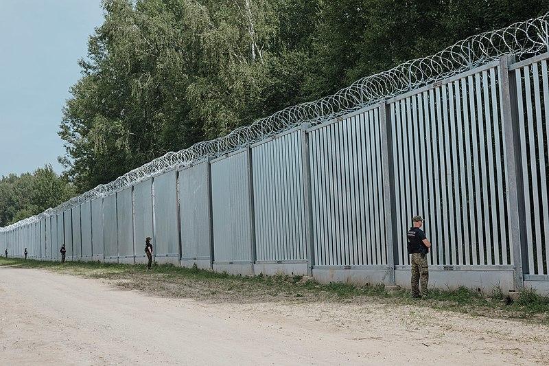 Polska zrobiła to, czego nie zrobiła Litwa. „To niesamowita lekcja”.