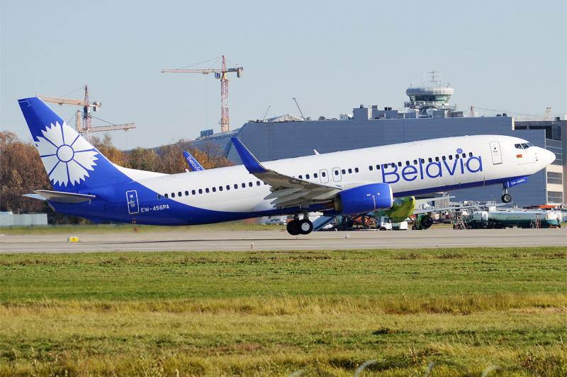 Belavia lėktuvas Boeing 737