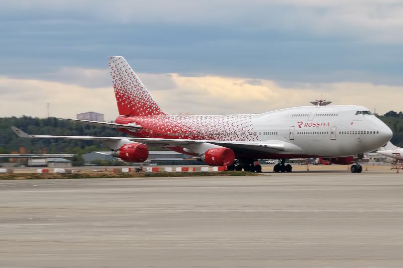 Rossiya Airlines Boeing 747