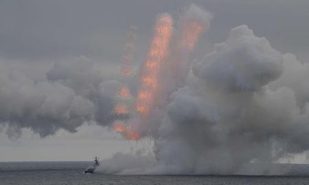 „Suomijos F/A-18 paralyžiuos laivyną. Reikia pulti Baltijos šalis“ 