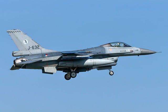 Naikintuvas F-16