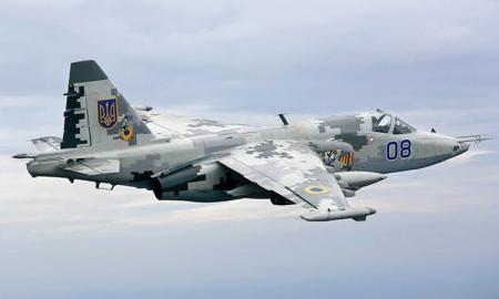 „4000 raketų.“ Prieš rusus stoja bombonešiai Su-25 (Video)