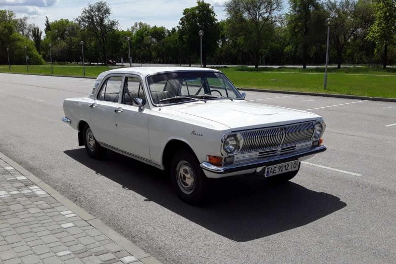 GAZ-24-24 „Volga“