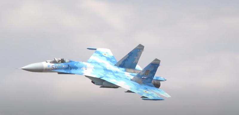 Naikintuvas Su-27