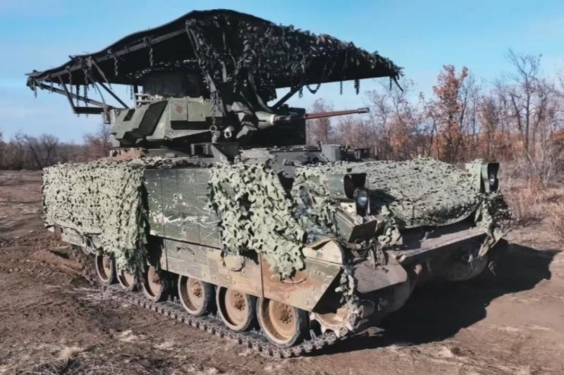 Užgrobtas M2A2 Bradley