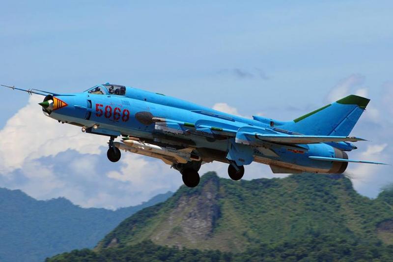 Su-22 (asociatyvi nuotr.)