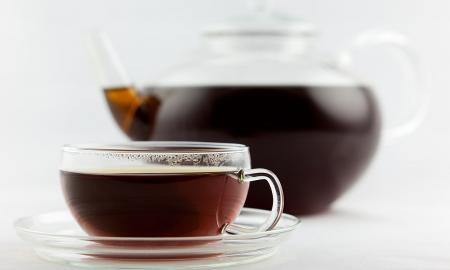 [ŽT] „Kai kurie pradeda gerti šį gėrimą litrais.“ Šis derinys turi negrįžtamą poveikį organizmui 