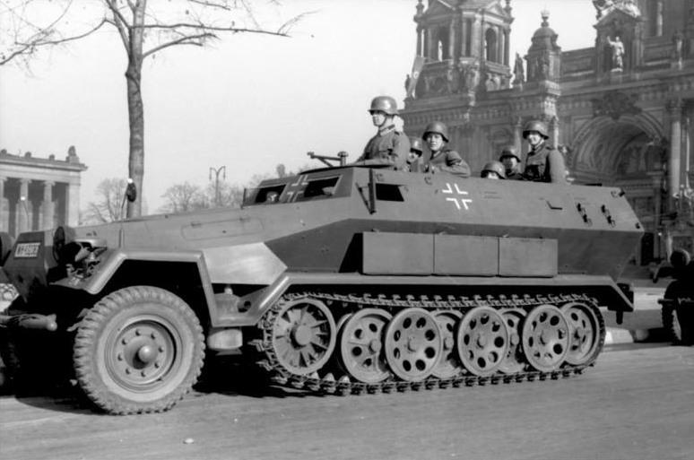 Sd.Kfz. 251 Berlyne, 1940 m. sausio 1 d.