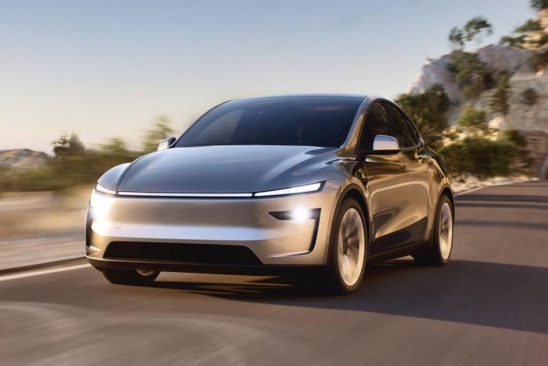 Atnaujintas 2025-ųjų Tesla Model Y 