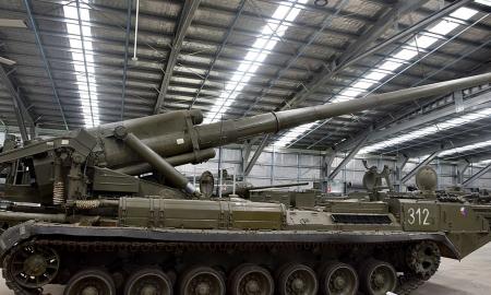 Iš fronto dingsta galingiausi ukrainiečių ginklai. Kas vyksta (Video) 