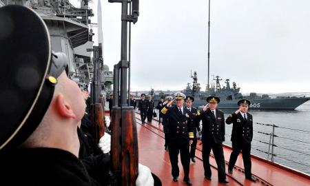 „Putinas meta Trumpui iššūkį“ 