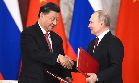 „Xi ir Putinas gudriai šypsosi. Trumpas išgirdo“