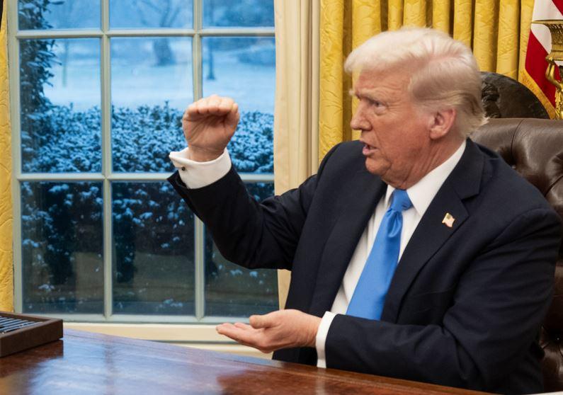 D. Trumpas