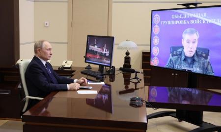 Rusai skelbia sėkmę. Asmeniškai Putinas. „Avantiūra baigėsi“ (Video)