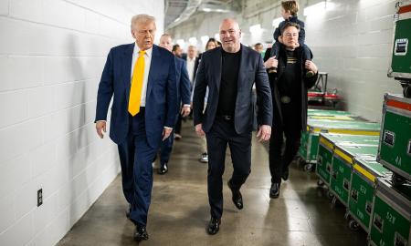 Keistenybė. UFC prezidentas Dana Whiteas pagyrė Putiną