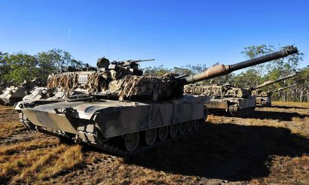 Australijos „Abrams“ dar neatvyko į Ukrainą. Bet kalta ne Australija