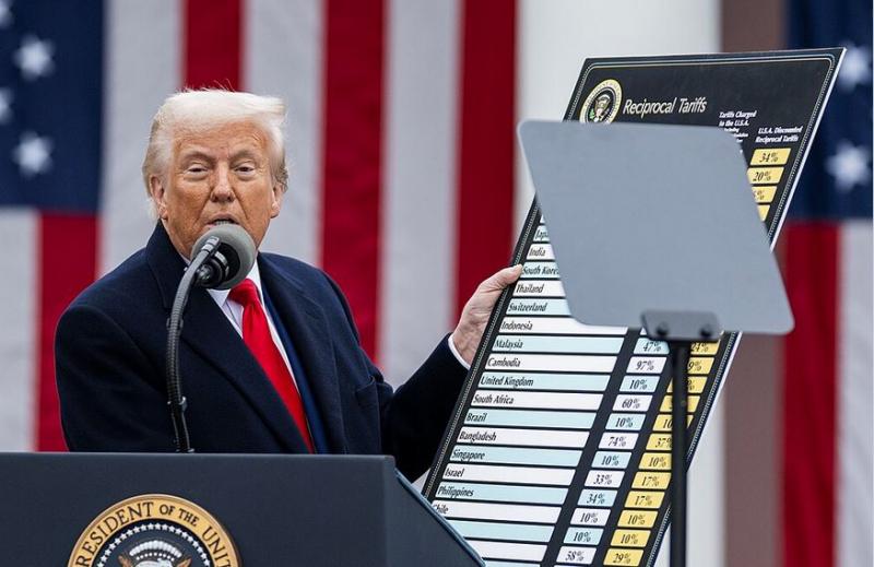 D. Trumpas
