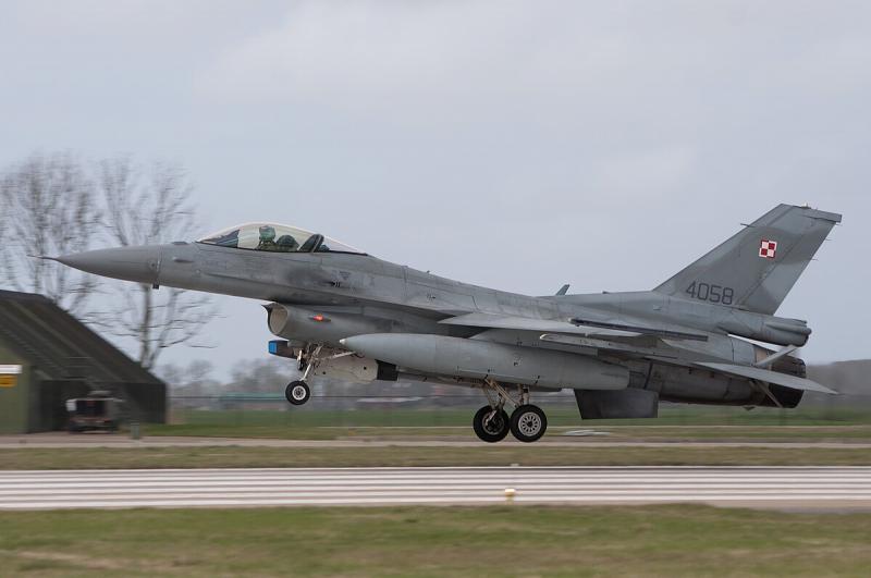 Lenkijos F-16